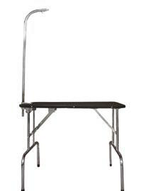 Mesa profesional para estética de 4 patas